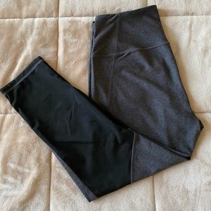 Zella Cropped Leggings with Back Leg Mesh Panels